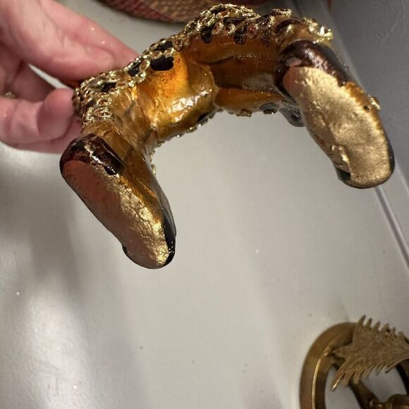 Jay Strongwater Standing Giraffe Ornament - Picture 10 of 11